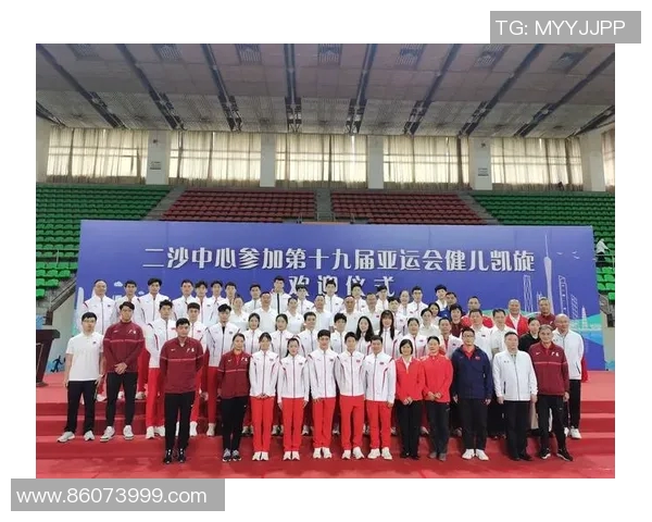 北京排球队在亚运会上的耐力表现引发热议展现团队精神与拼搏精神